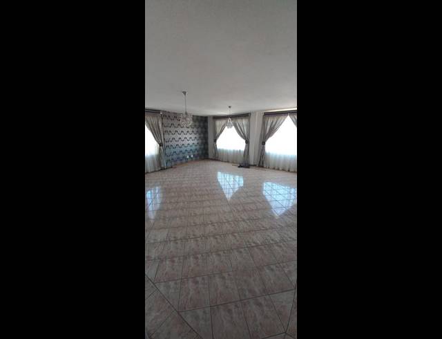 18 BEDROOM APARTMENT FOR SALE IN LAUDIUM